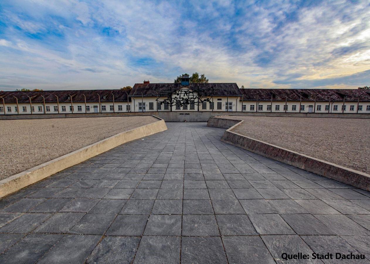 Hotel Central Dachau Garni エクステリア 写真